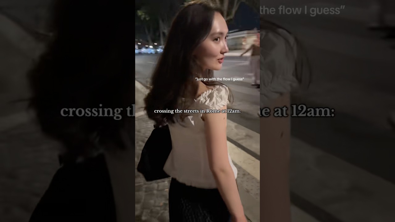 Пересекаю улицы Рима в полночь 