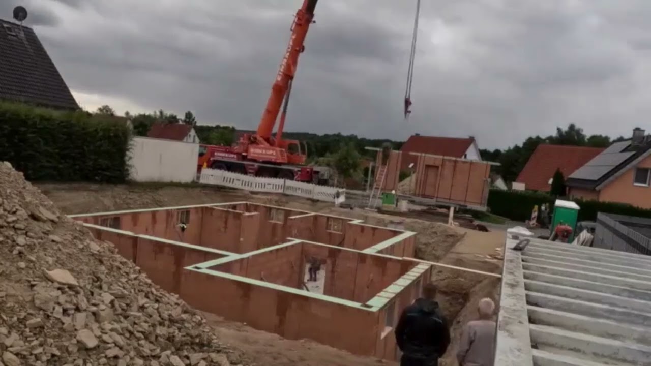 Ziegelkeller mit Ziegelfertigteilen