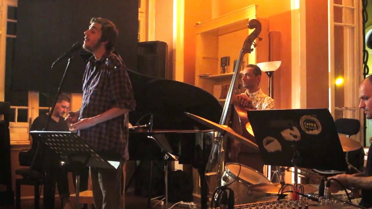 ALMA NUESTRA de Salvador Sobral e Victor Zamora | Fábrica Braço de Prata