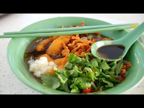 Video: Mangiare al Tiong Bahru Market Hawker Center di Singapore