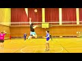 元Vリーガーにスパイク教わりながらスパイク練習