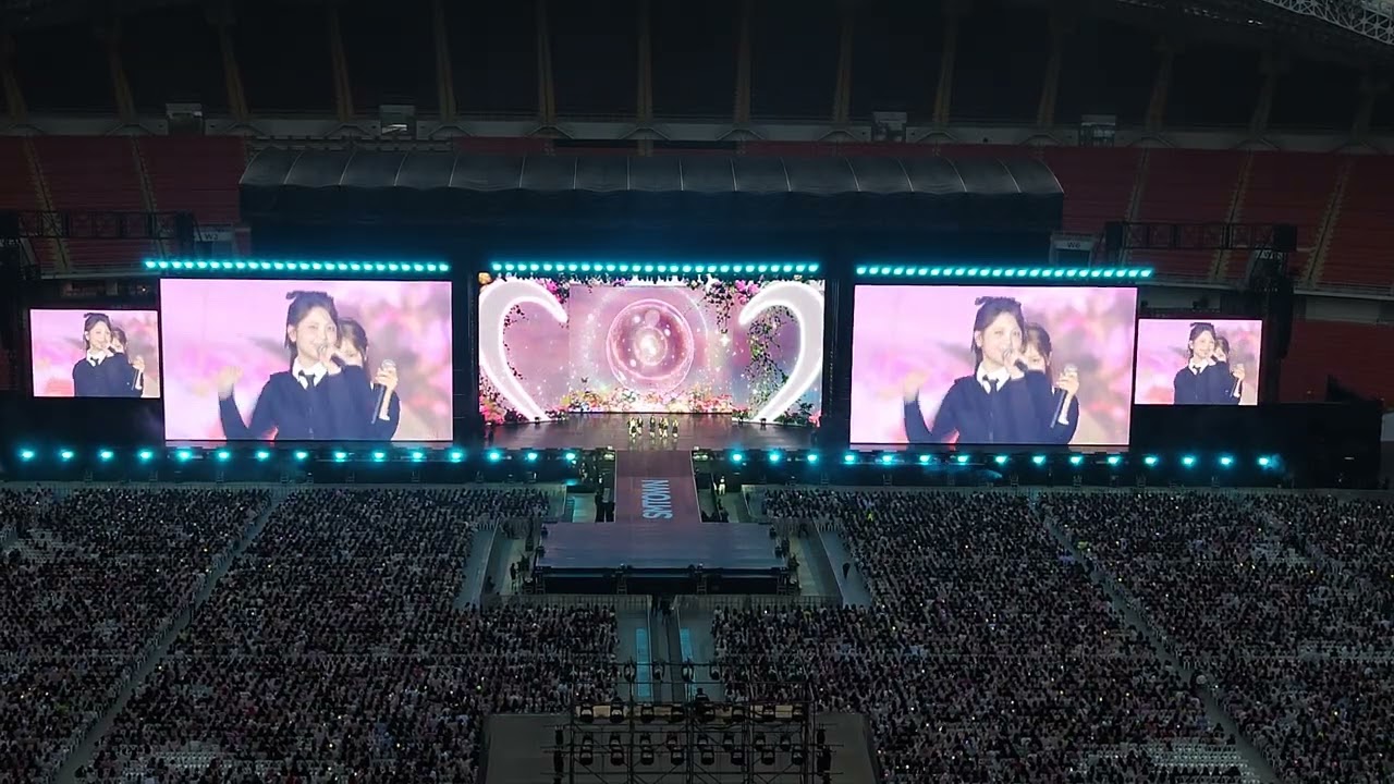 Hearts2Hearts 'The Chase' SMtown BKK