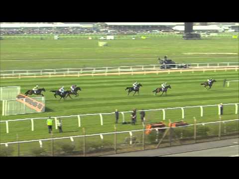 Vidéo de la course PMU AINTREE HURDLE