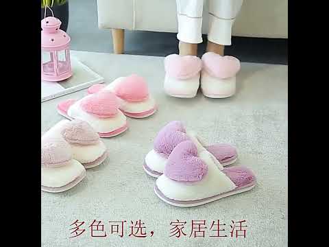 Плюшевые тапочки в форме сердечек — мягкие, тёплые и нескользящие розового цвета, размер 38–39 KT8003602, видео 1