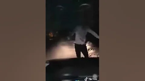 ابقي تعال بليل وانا اوريك الويل 