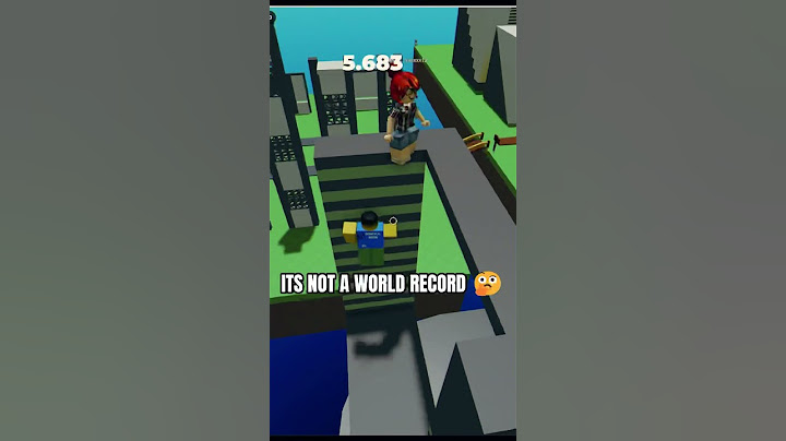 I Failed Wallhop… Then Accidentally Speedrun the Map 😳