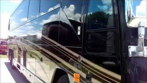 1999 Prevost H3-45