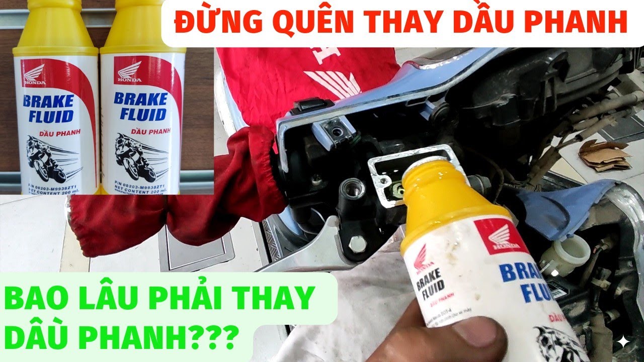 Thay dầu phanh, dầu thủy lực cho xe máy. Khi nào phải thay dầu phanh? kiểm tra hệ thống phanh đĩa.