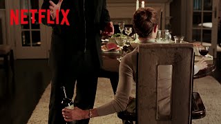 名シーン - 妻が殺し屋か探りを入れる疑心暗鬼な食卓 | Mr.& Mrs.スミス | Netflix Japan