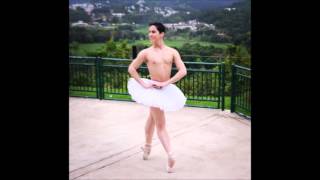 Roberto Vega - Men on Pointe