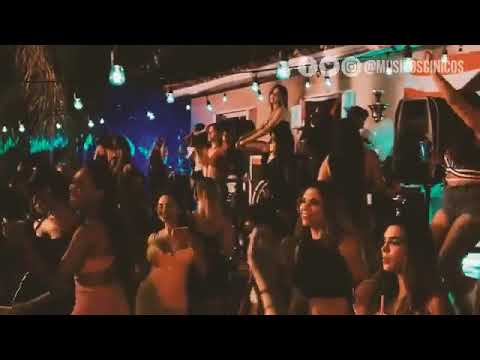 Bad Bunny Ft Drake - Mia (Versión Banda) (Remix By MusicosCinicos)