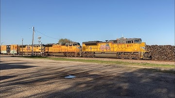 UP Manifest & A-Train at Denton, TX (April 6, 2022)