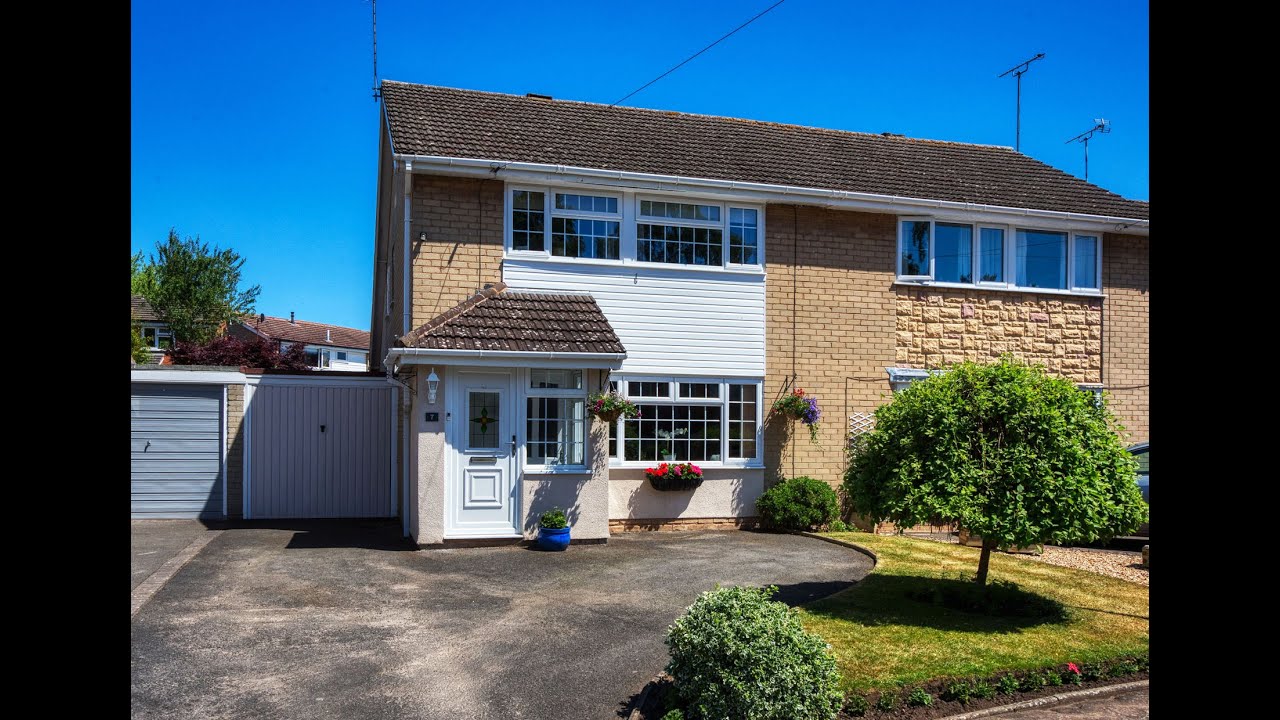 7 Hall Close, Pattingham YouTube