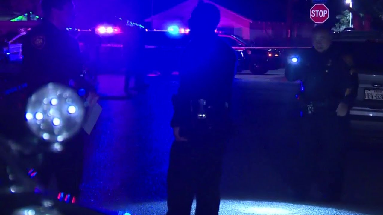 SAPD: Man in critical condition after shooting on South Side - YouTube