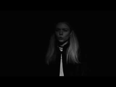 Mira Chloe Foy - Oh You Are Not Well en YouTube
