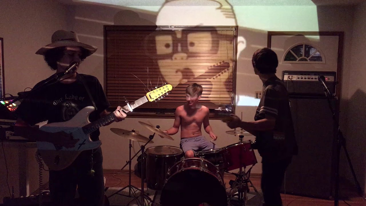 Favor AT East 39th St. Austin TX 8|23|19- Wavebreaker (original) Favor AT East 39th St. Austin TX 8|23|19- Wavebreaker (original)