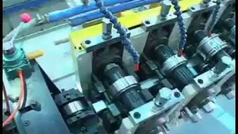 Drawer slide roll forming machine