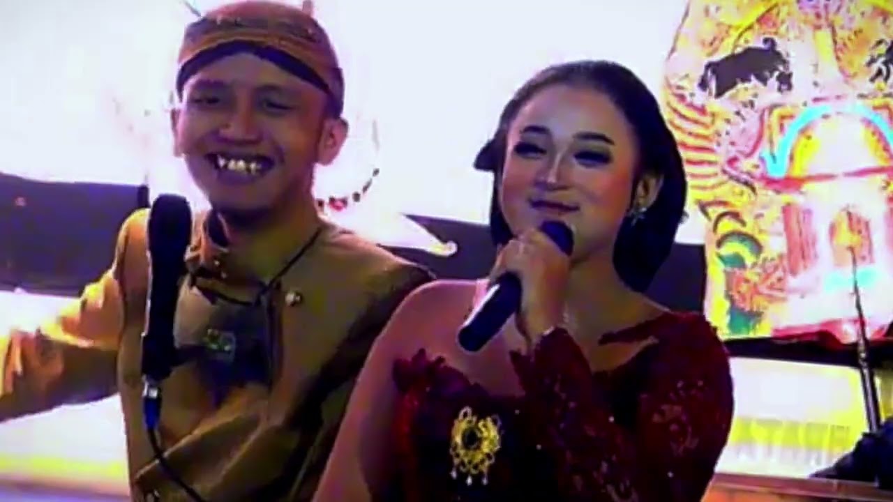 KANGEN !! UNGKAPAN HATI NIKEN PADA KI AKBAR AHH SOSWEET