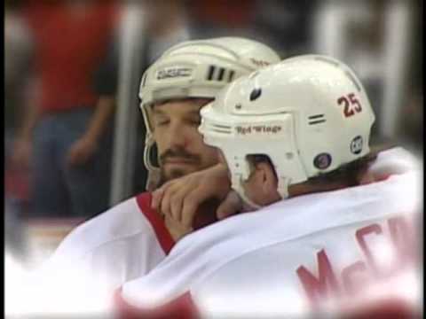 Detroit Red Wings 2002 Stanley Cup Championship Vi...