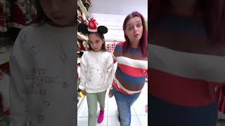 ❗️ Există 🎅🏻 Moș Crăciun 🥺 Sad story Happy story 😱 Santa vs Mommy at shopping #shorts #marastefania