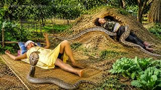 72-Hour Escape - Giant python and cobra lurking in camp attack girl while she's harvesting gourds