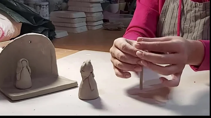 60. Easy to make: simple clay nativity scene