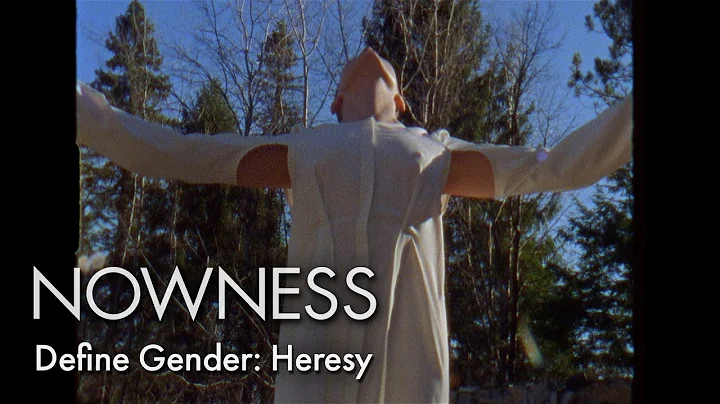 Rose McGowan pays homage to Joan of Arc