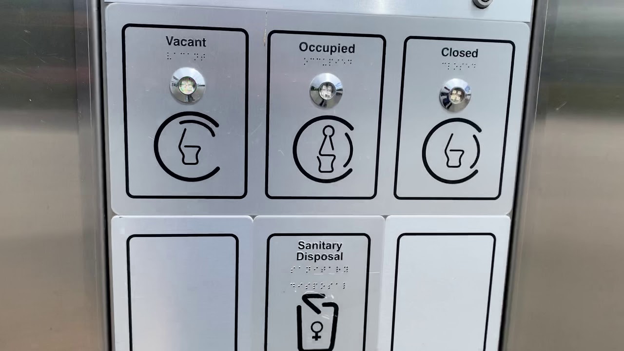 New Zealand Public Toilet Experience