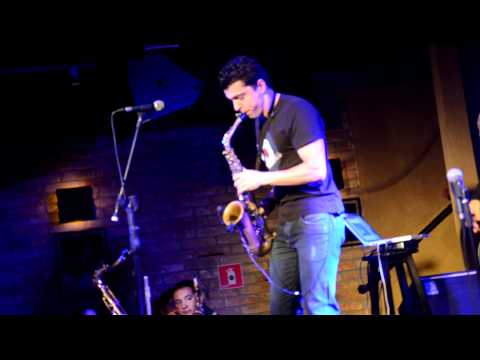 RICKY VALLEN -