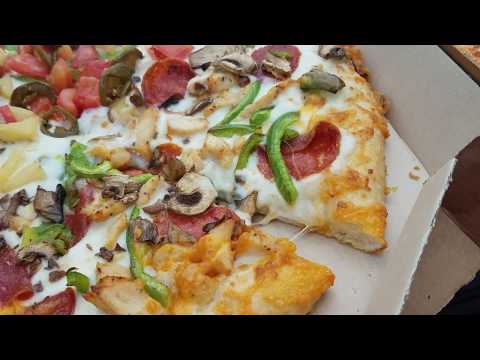Video: Perbezaan Antara Lemparan Tangan Dan Pan Pizza