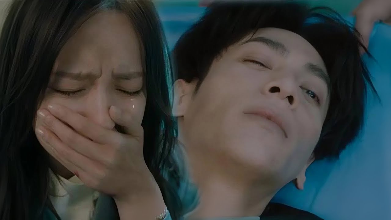 Чтобы спасти Золушку, генеральный директор теряет сознание.Она наконец-то поняла