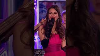 Best Friends Brother - Victorious performance by Victoria Justice & Ariana Grande Resimi