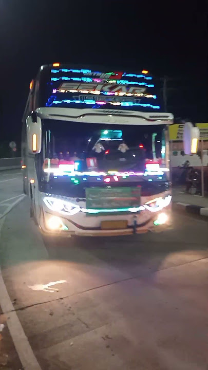 Telolet Ular🐍 Yang Lagi VIRAL |'Moment Langka'| BUS BUDIMAN || Telolet #basuri