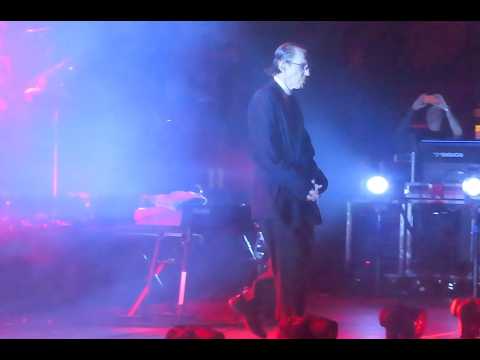 Sparks Ron's dance during the  number 1 song in Heaven - Blackpool 2026
