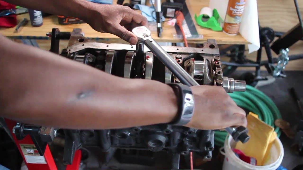 bottom end mechanic Bottom end mechanic