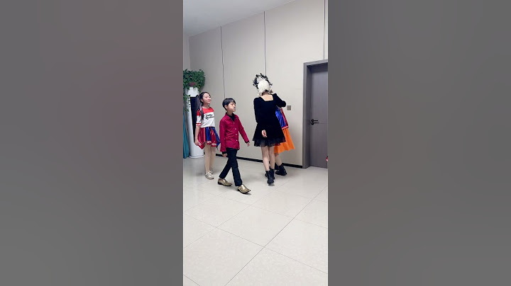 小丑奶奶插队被天使教训……#家庭#搞笑 #funny #小丑 #comedyfilms