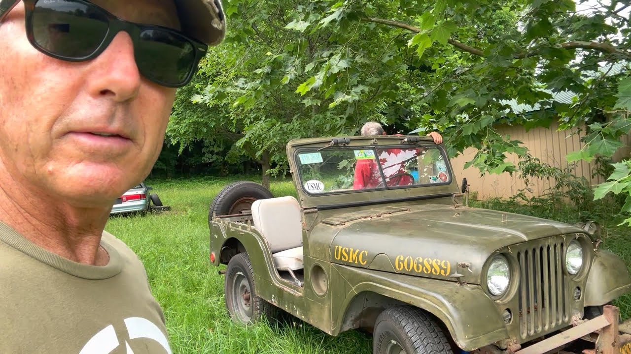 オキュパイド　1947〜1952 GHQ オープンジープ　　　　ゼンマイ式 1953 military jeep first startup after years in storage - YouTube