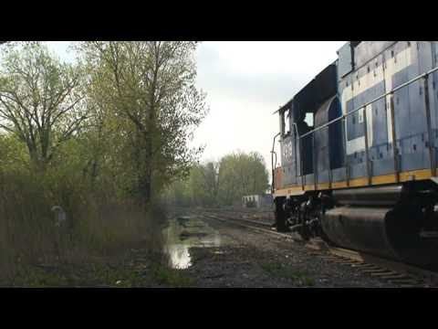 More Railfanning At Pine Junction, Gary, IN. 5/7/09.