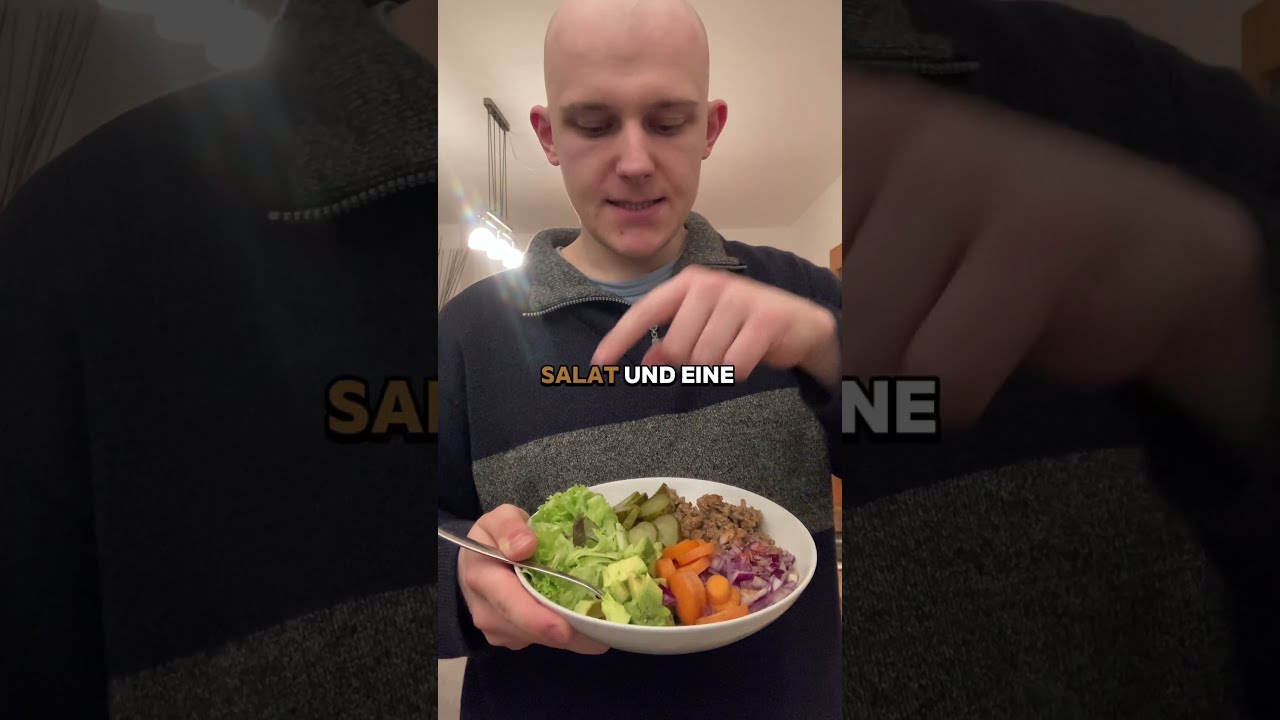 Zwiebel, Möhre, Avocado, Salat, Gürkchen und Hack + Banane. Dieses ...