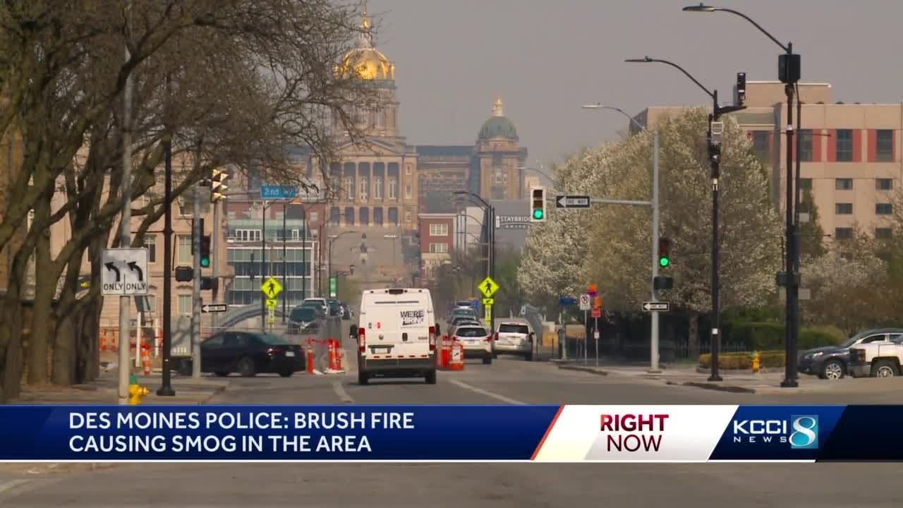 Large brush fire causes smoke in Des Moines
