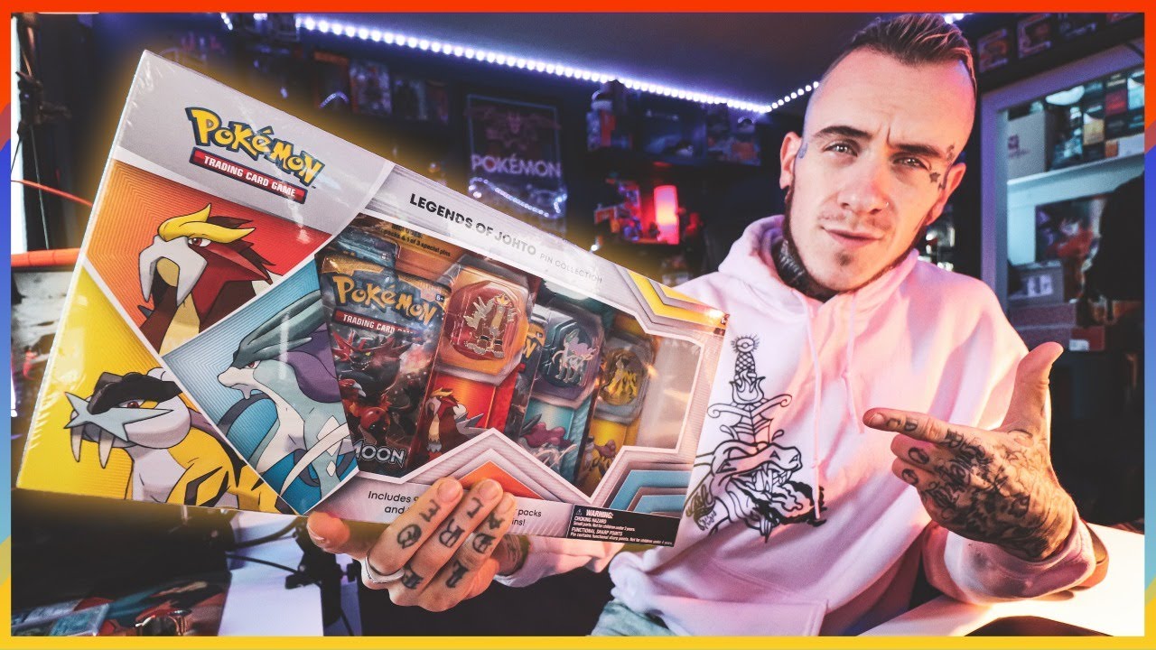 *BRAND NEW* PokmonLEGENDS OF JOHTO Pin Collection Box