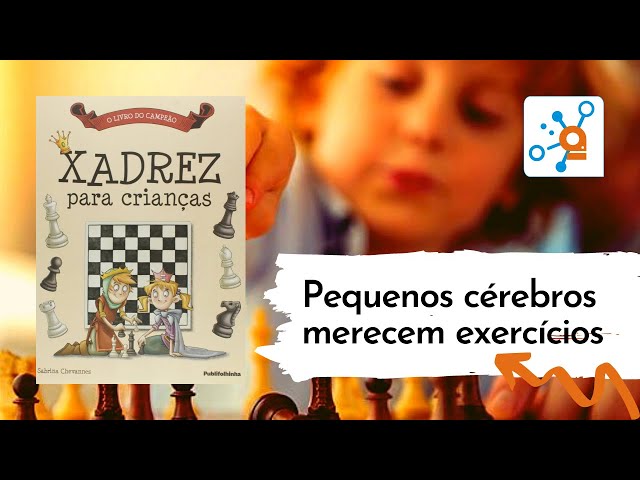 Cursos De Xadrez Online Para Crianças. Uma Criança Com Um