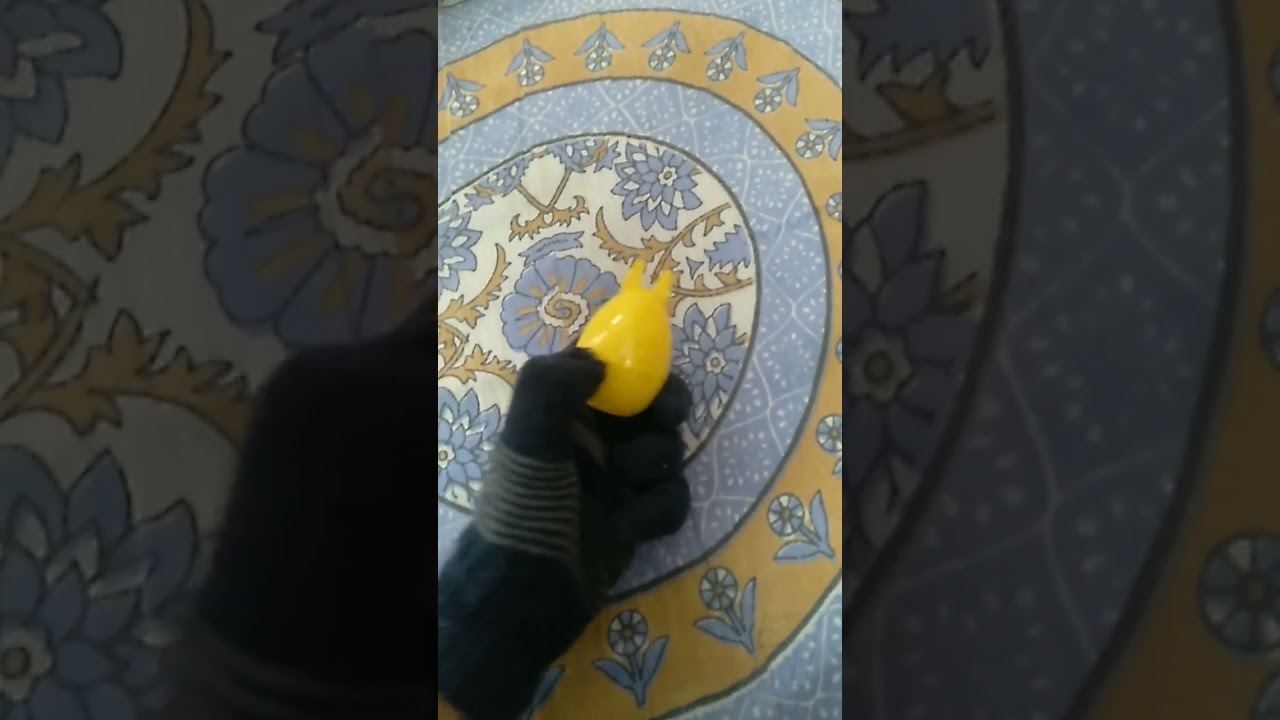 unboxing mystrey coin ball 