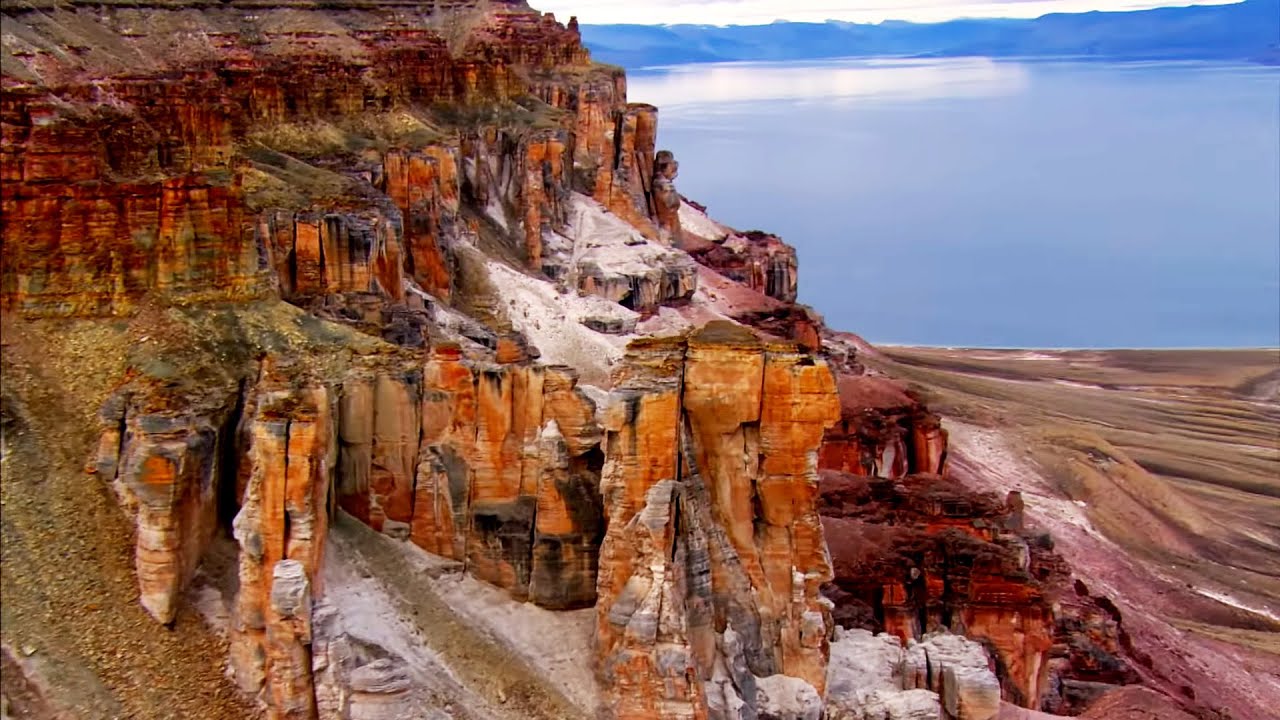 This Beautiful Region Of Canada Gets 24-Hours Of Sunlight | Canada Over The Edge
