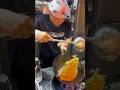 炒飯の達人が作るデカ盛りニンニク炒飯 - Fried Rice Master! 新山直人 今池飯店 名古屋グルメ #streetfood #friedrice #チャーハン #炒飯