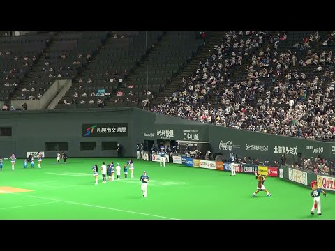 20201011 スターター送り出しで選手紹介をするポリーちゃん！