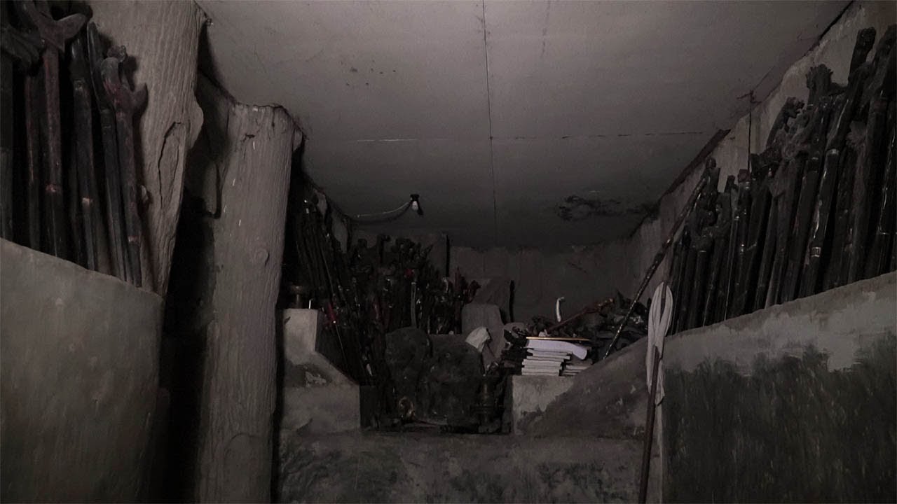 jurnalrisa #70 - MENGUJI NYALI DI RUMAH WA IDU DURAHMAN