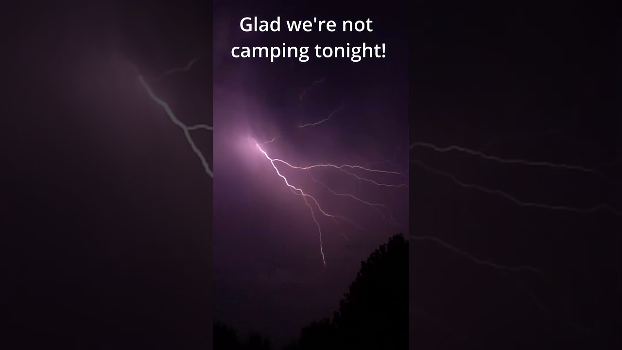 Lightning in slow motion 