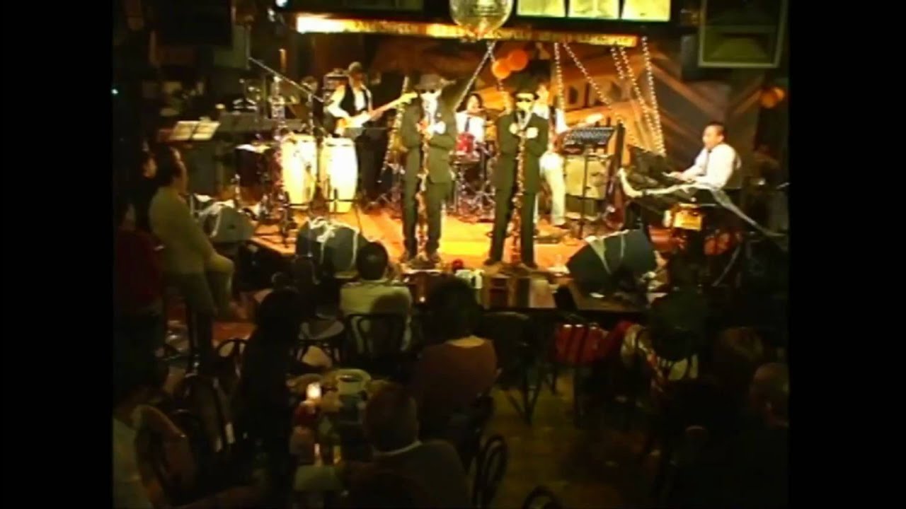 Blues Brothers" Stand by your man played by BBBCB YouTube