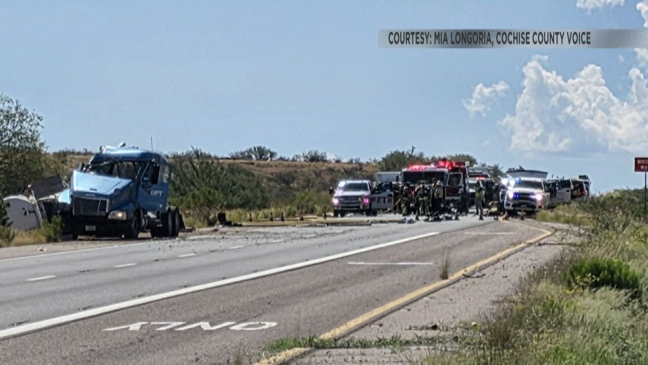 Шоссе 90 закрыто возле Бенсона из-за разлива опасного вещества